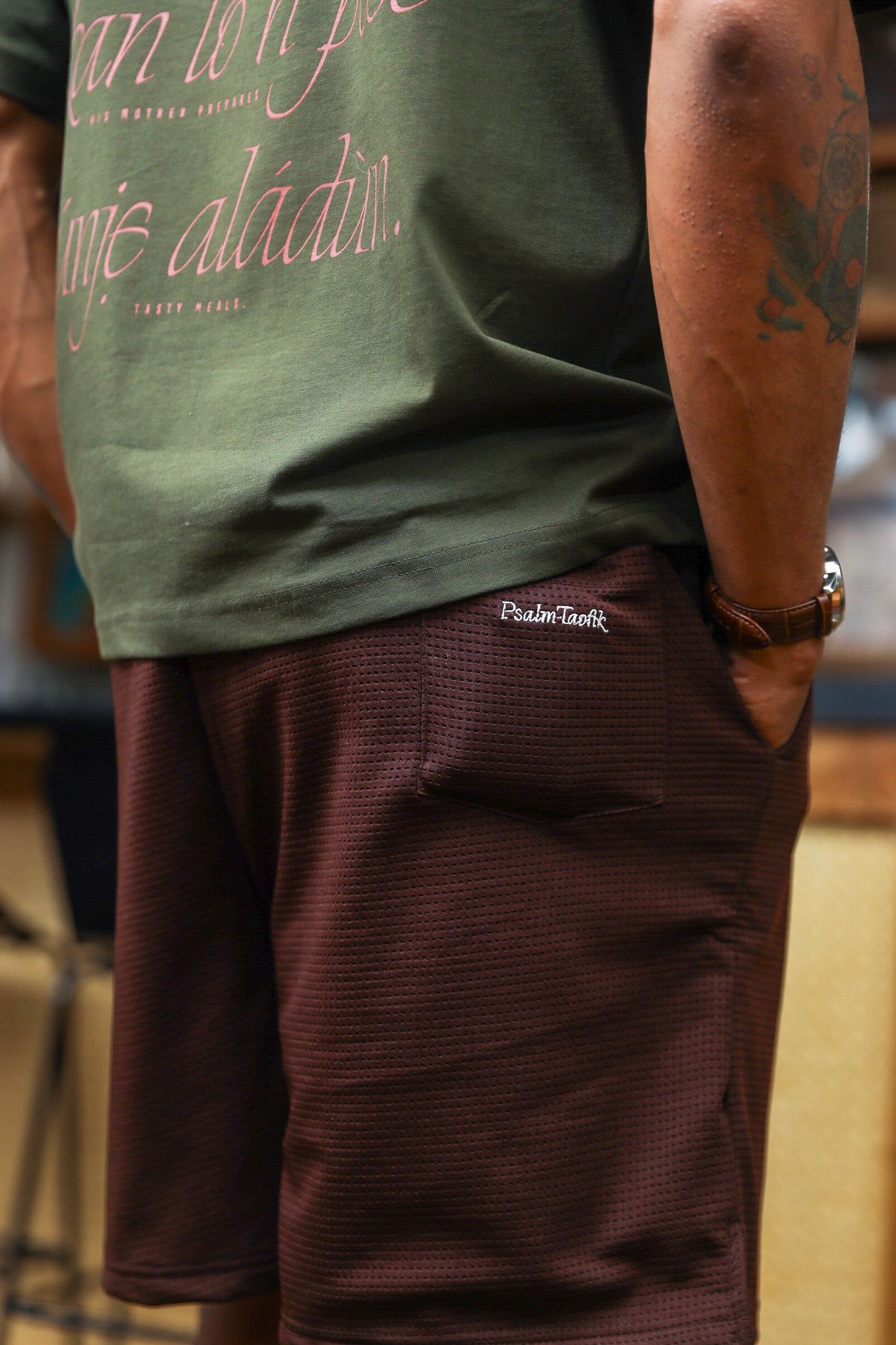 Psalm-Taofik Crest Mesh Shorts – Brown